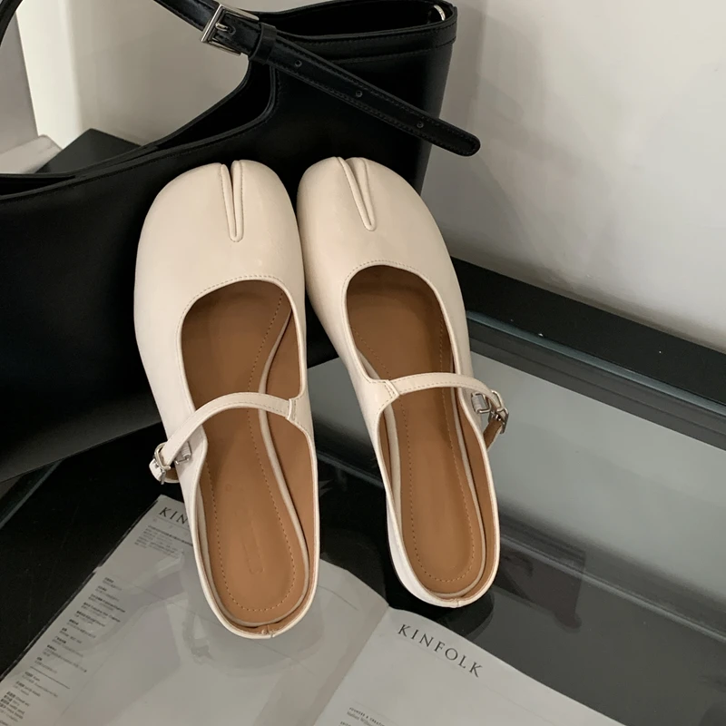 SUOJIALUN Autumn Women Flat Shoes Fashion Split Toe Flat Heel Laofer Shoes Shallow Soft Leather Casual Outdoor Mary Jane Shoes - Image 16