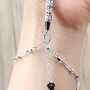 1pc bracelet tools jewelry assistant, bracelet assistant fastening and hooking equipment, bracelet wearing accessories