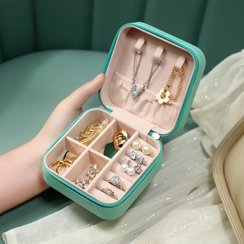 Portable Mini Jewelry Storage Box Travel Organizer Jewelry Case Leather Storage Earrings Necklace Ring Jewelry Organizer Display - Image 4