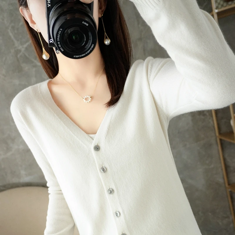 2024 New V-Neck Temperament Small Fragrant Wind Women Loose Sweater Sweater All Sweater Coat Special Offer Cardigan ZHI D035 - Image 9