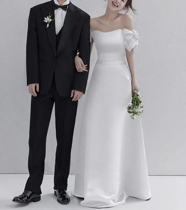 Sweet Bow Off The Shoulder Wedding Dresses Satin Black Evening Dress Elegant Floor-length A Line Simple Bridal Dress Customized - Image 8