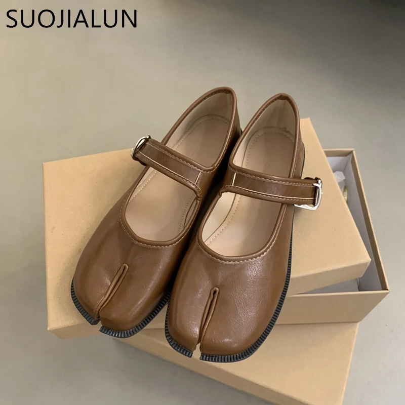 SUOJIALUN Autumn Women Flat Shoes Fashion Split Toe Flat Heel Laofer Shoes Shallow Soft Leather Casual Outdoor Mary Jane Shoes - Image 4